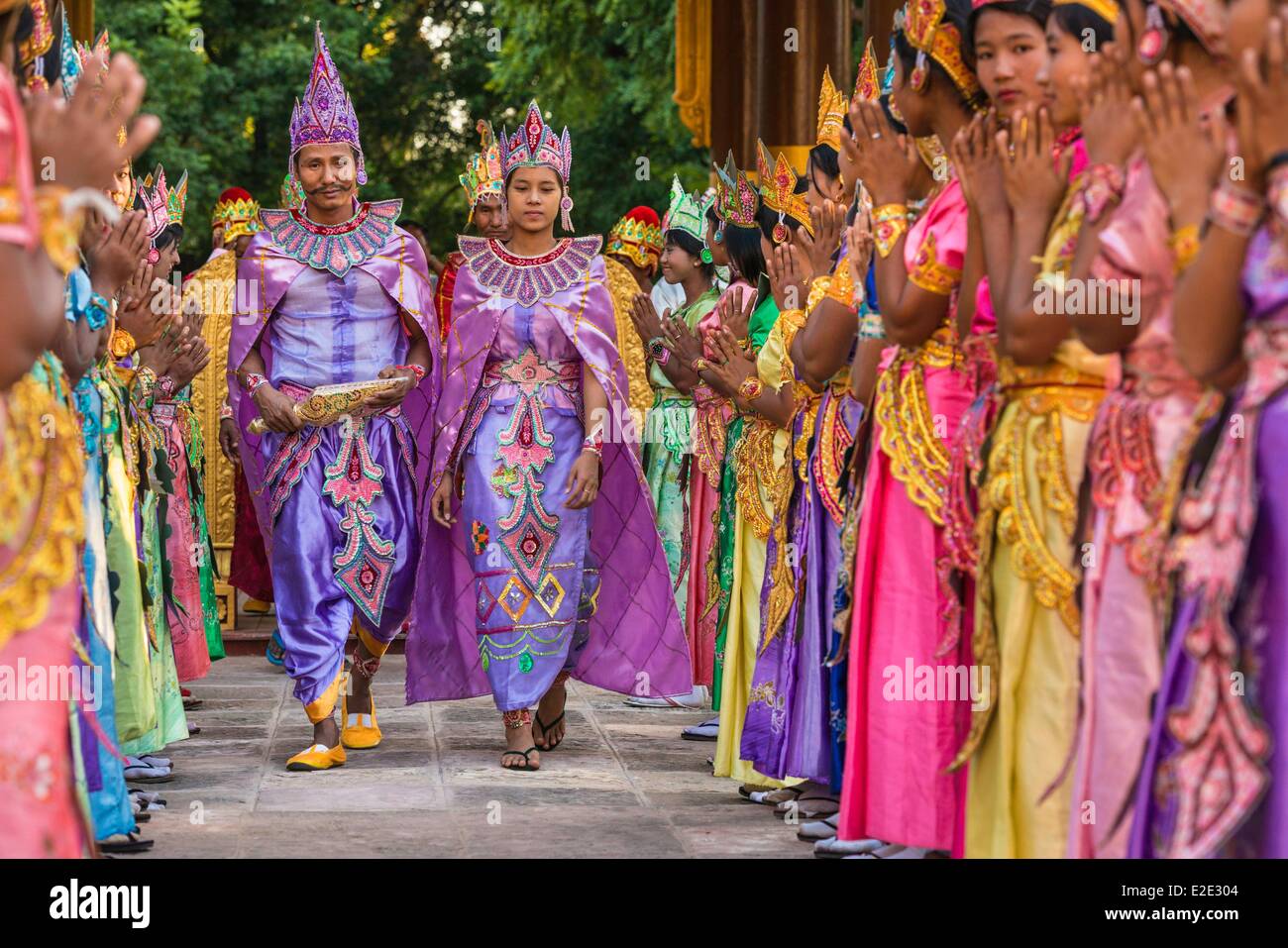 Myanmar (Birma)-Mandalay-Division Bagan Old Bagan New Golden Palace traditionelle zeigen König und die Königin Stockfoto