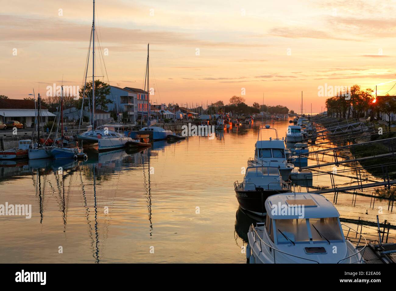 Frankreich, Charente-Maritime, Ile d'Oleron, Oléron Insel, Boyardville Port, Perrotine Kanal, Saint-Georges-d'Oleron Stockfoto