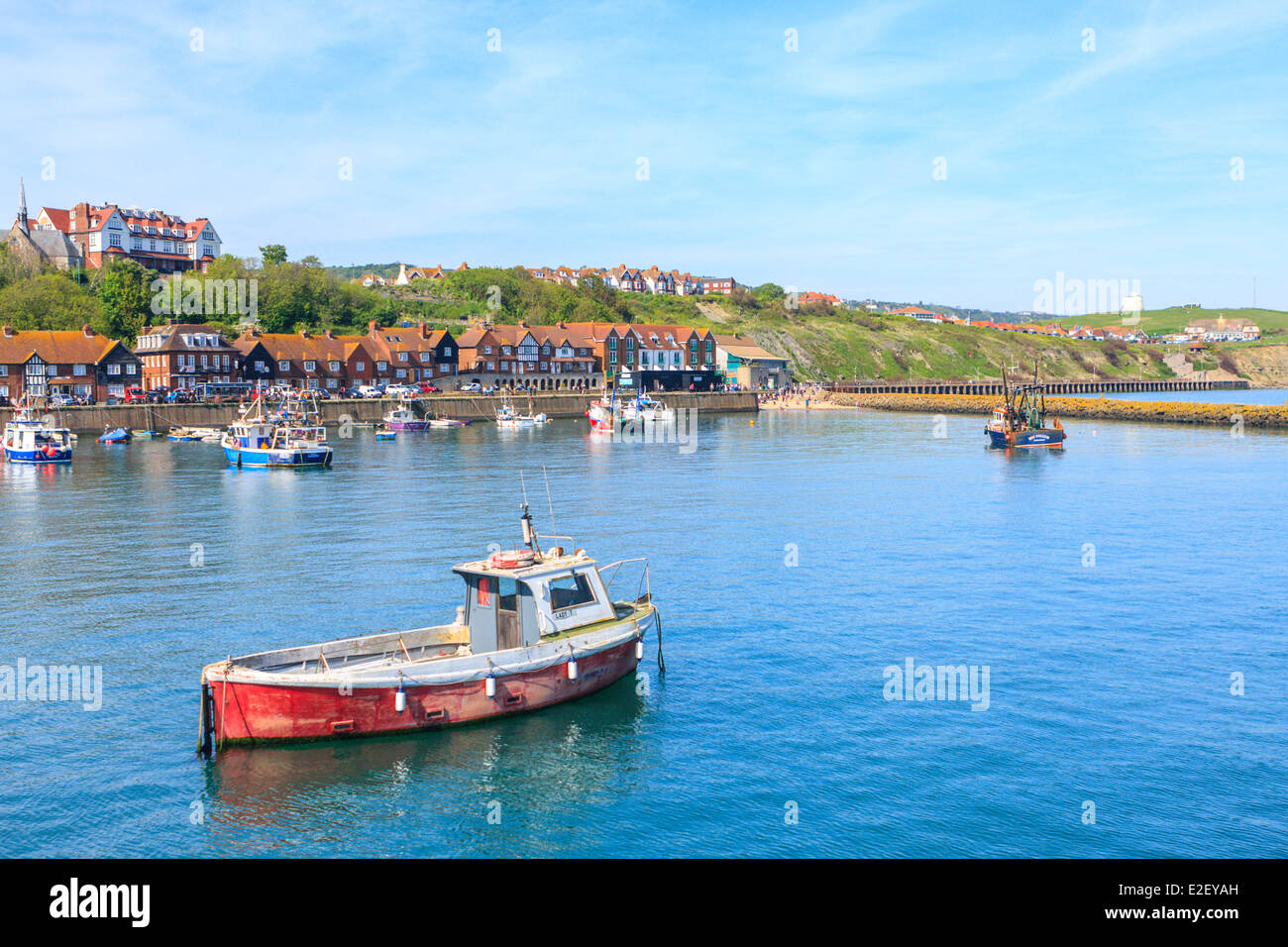 Viktorianischen Seestadt Stadt Angelboote/Fischerboote festgemacht an den hohen Gezeiten Folkestone Kent Stockfoto