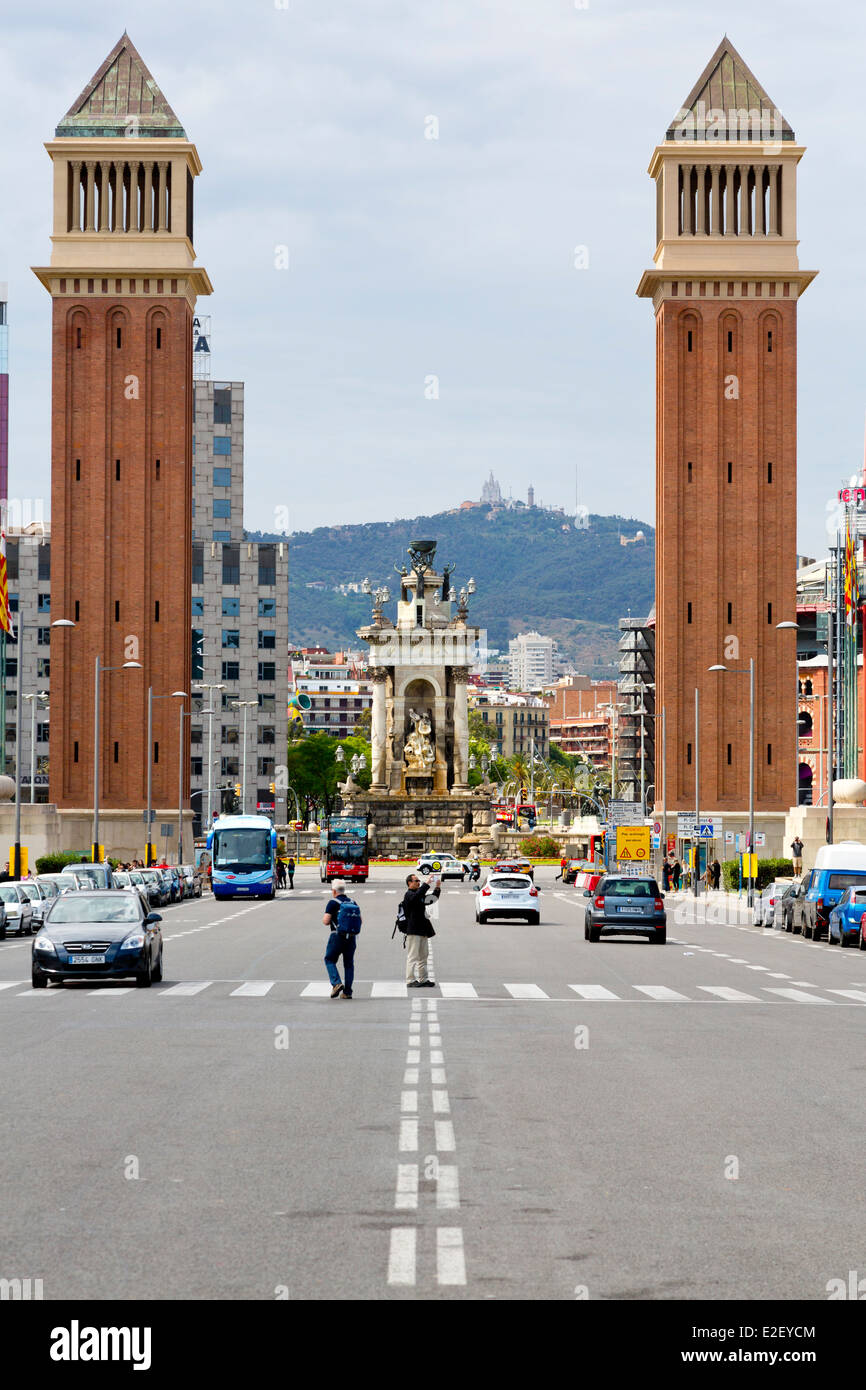 Blick auf den venezianischen Türmen am Placa d ' Espanya in Barcelona, Spanien Stockfoto