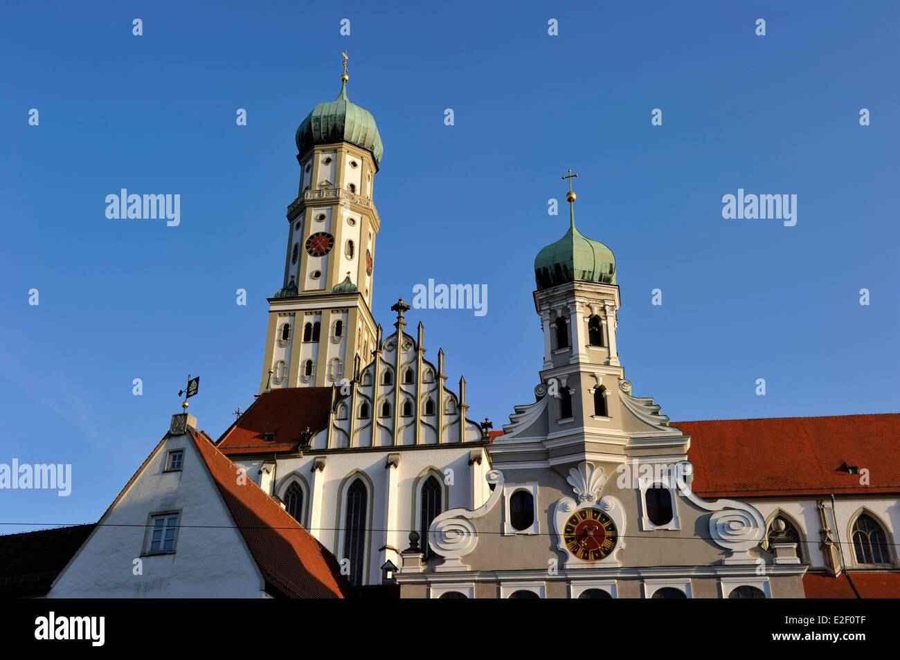 Deutschland, Bayern, Augsburg, Maximilianstraße, Sankt Ulrich und Afra Kirche Stockfoto