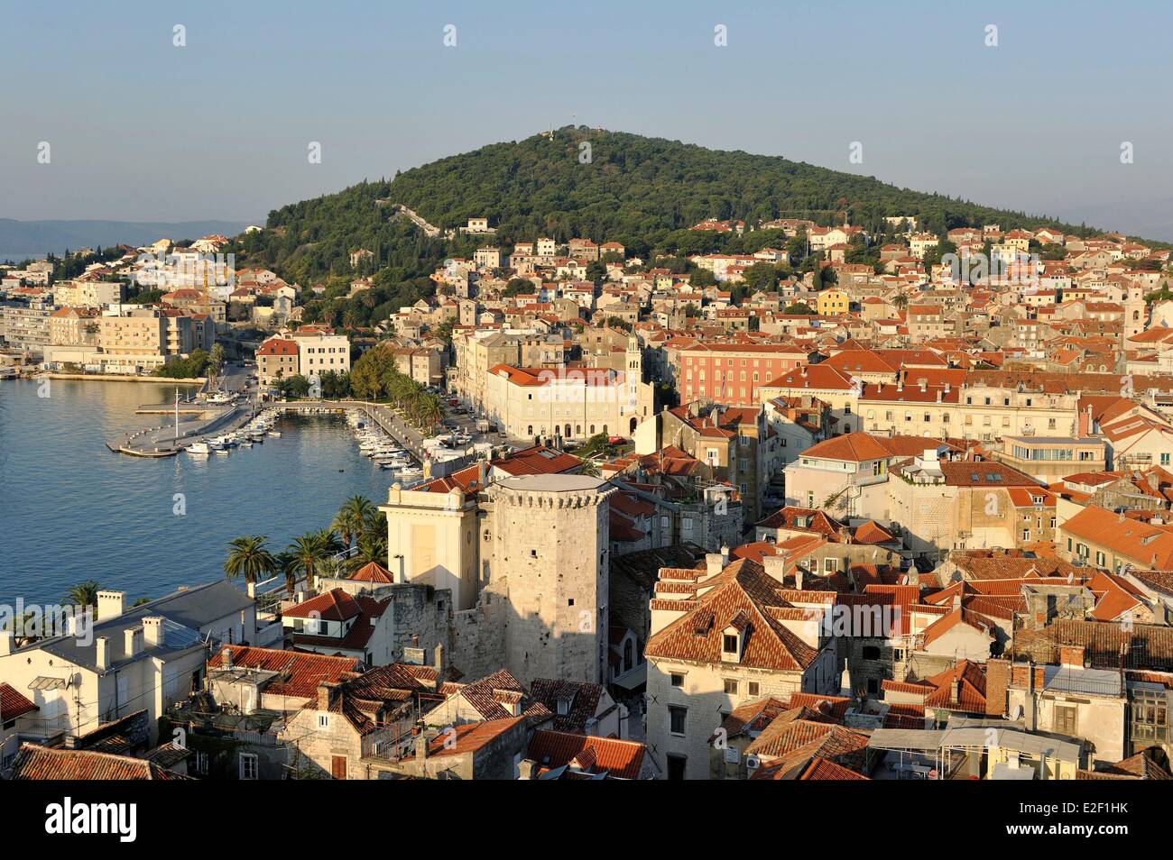 Kroatien, Dalmatien, Split, alte römische Stadt Weltkulturerbe von UNESCO und Riva (oder Strandpromenade) Stockfoto