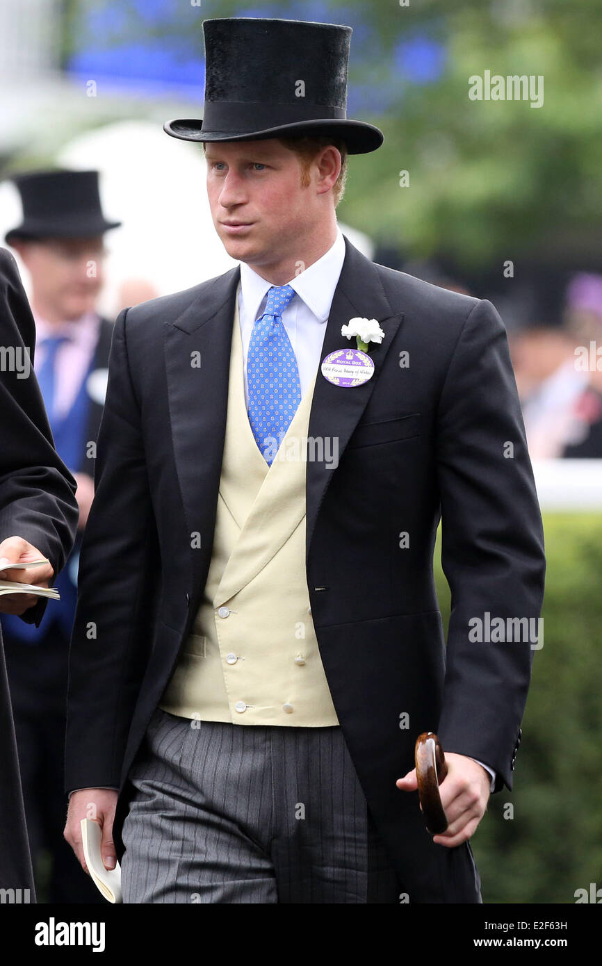 Ascot, Berkshire, UK. 19. Juni 2014.  Porträt von Prinz Harry. Ascot Racecourse. (Prinz Harry, Royals, Portraet, Portrait, Porträt) 580D190614ROYALASCOT. JPG-Credit: Frank Sorge/Caro/Alamy Live-Nachrichten Stockfoto