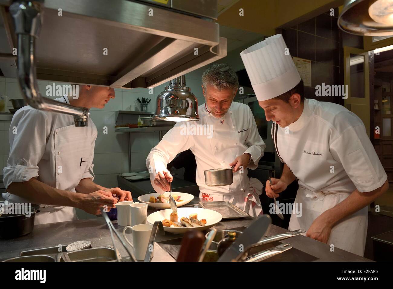 Frankreich Rhone Lyon Restaurant La reine Brazier gegründet 1921 von Eugenie Brazier Mathieu Viannay zwei Michelin-Sterne Koch und seine Stockfoto