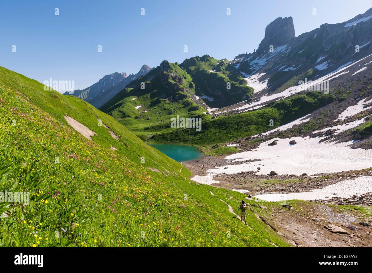 Frankreich Savoie Beaufortain massiv Wandern zum Col du Coin und See Amour See Amour (2248m) am Fuße der Pierra Menta (2 714 Stockfoto