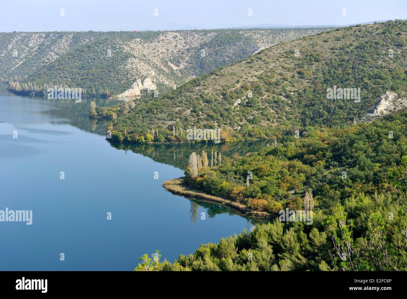 Kroatien, Dalmatien, dalmatinische Küste, in der Nähe von Sibenik, Krka Nationalpark Krka Fluss Stockfoto