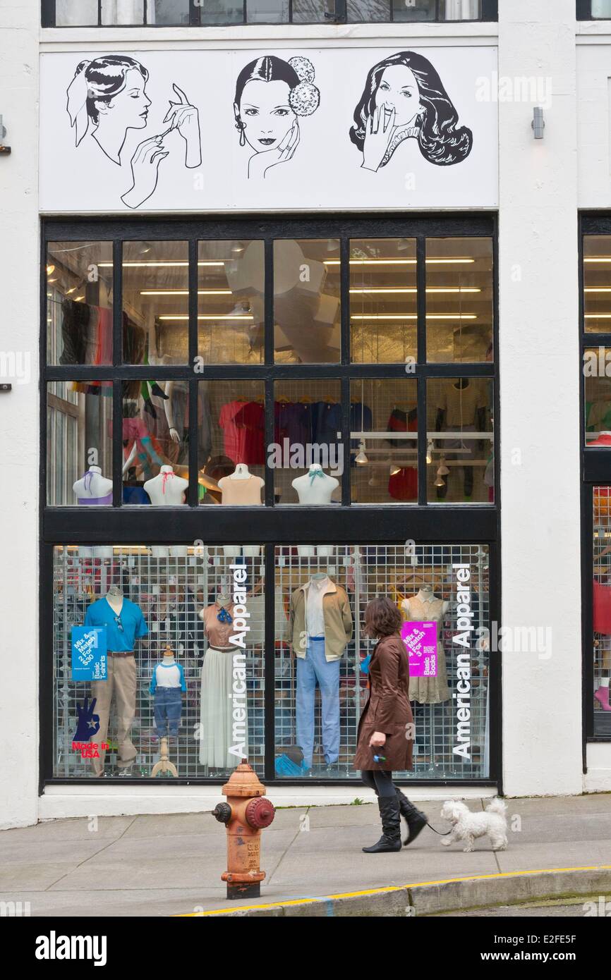 USA Oregon Portland Modegeschäft der amerikanischen Textilunternehmen American Apparel deren gesamte Kleidung ist Stockfoto