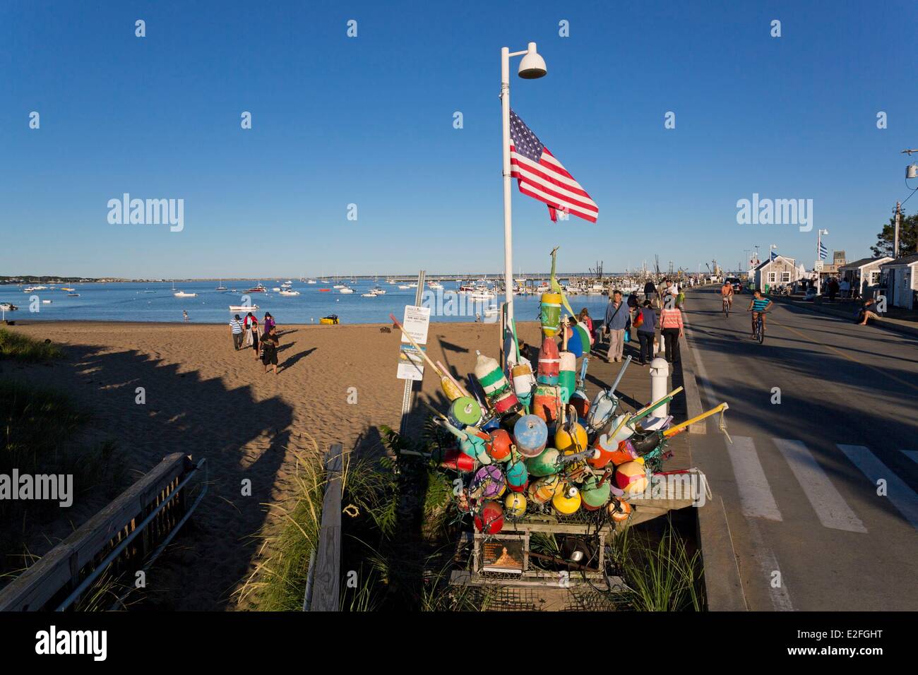 USA, Massachusetts, Cape Cod, Provincetown, Strand und Pier Stockfoto