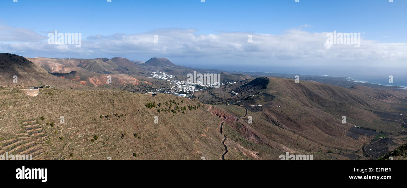 Spanien, Kanarische Inseln, Lanzarote Insel, Panoramablick von der Ostküste Stockfoto