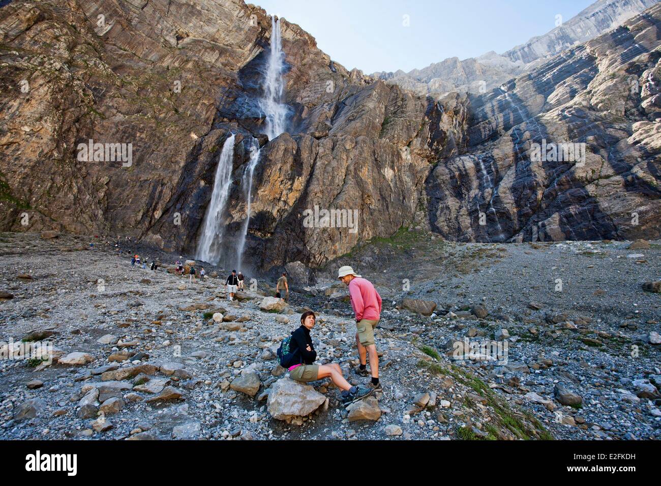 Frankreich Hautes Pyrenäen Parc National des Pyrenäen (Nationalpark Pyrenäen) Cirque de Gavarnie als Weltkulturerbe durch Stockfoto