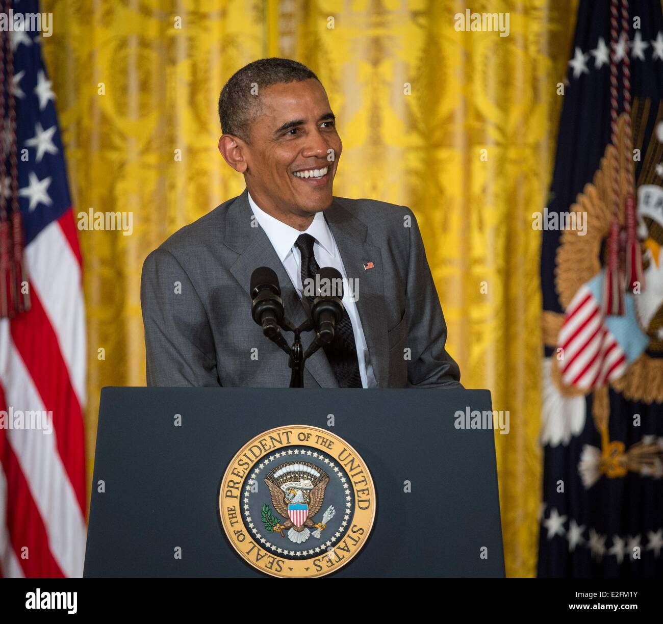 US-Präsident Barack Obama liefert seine Bemerkungen zu der ersten immer weiße Haus Maker Faire, die zusammenführt, Studenten, Unternehmer und Alltag der Bürger die neue Tools und Techniken verwenden, um neue Geschäfte im Weißen Haus 18. Juni 2014 in Washington, D.C. starten. Stockfoto