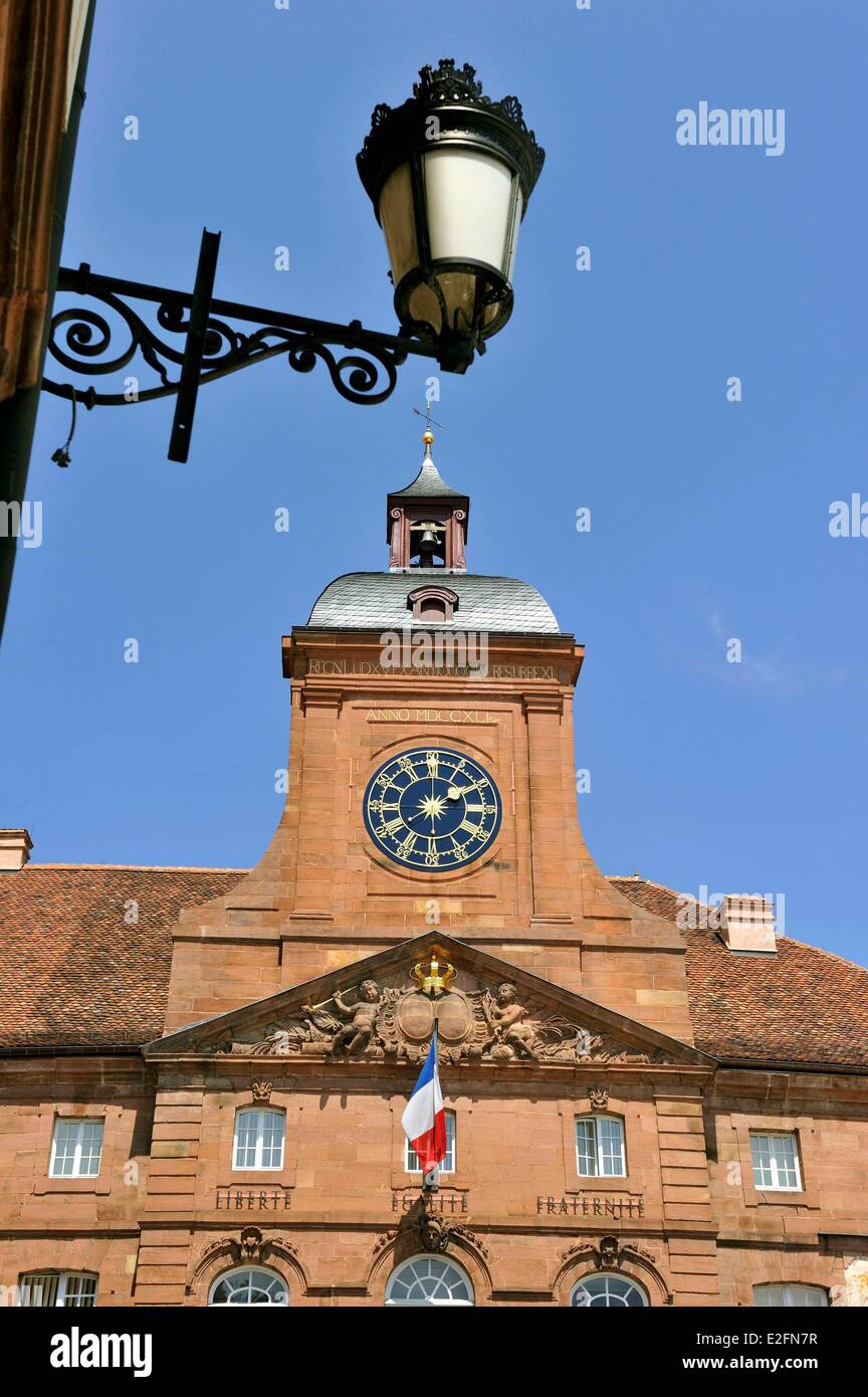 FrankreichBasRhinWissembourg Rathaus Stockfotografie Alamy