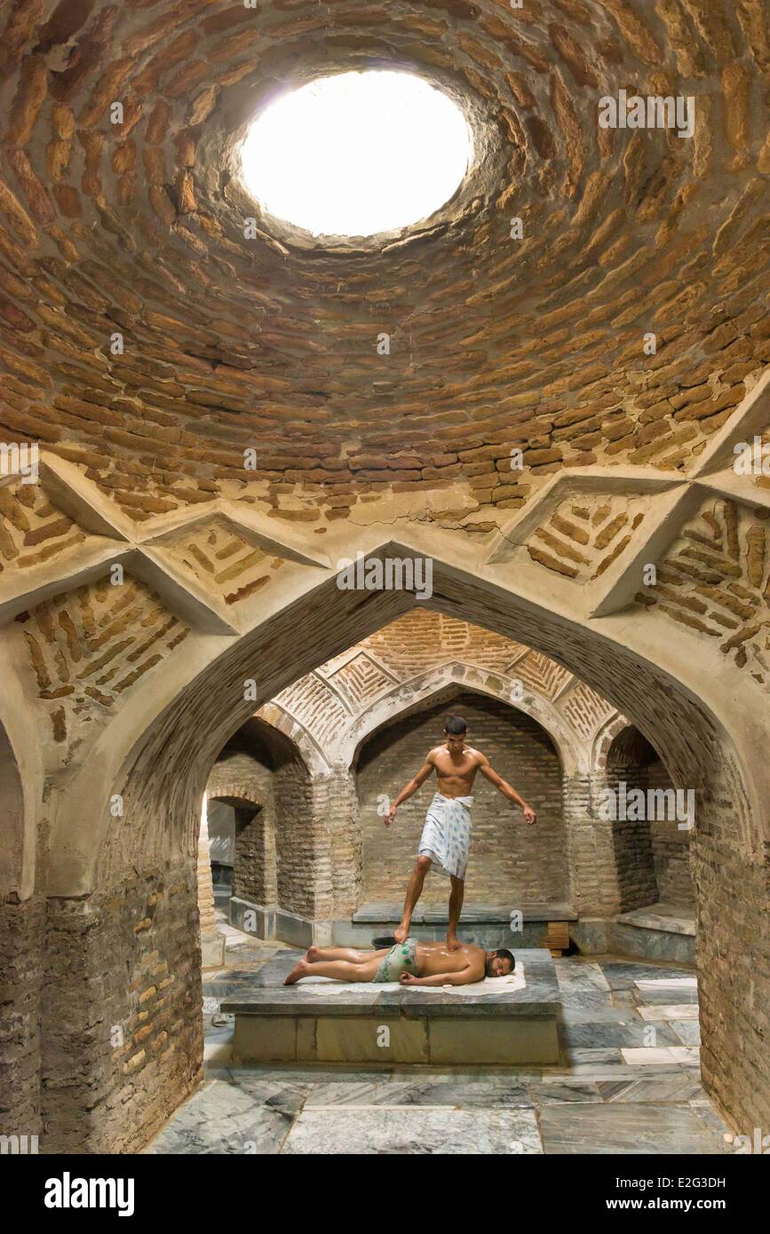 Usbekistan-Seidenstraße-Buchara Altstadt als Weltkulturerbe der UNESCO-Massage im historischen Hamam Bozori Kord gebaut Stockfoto