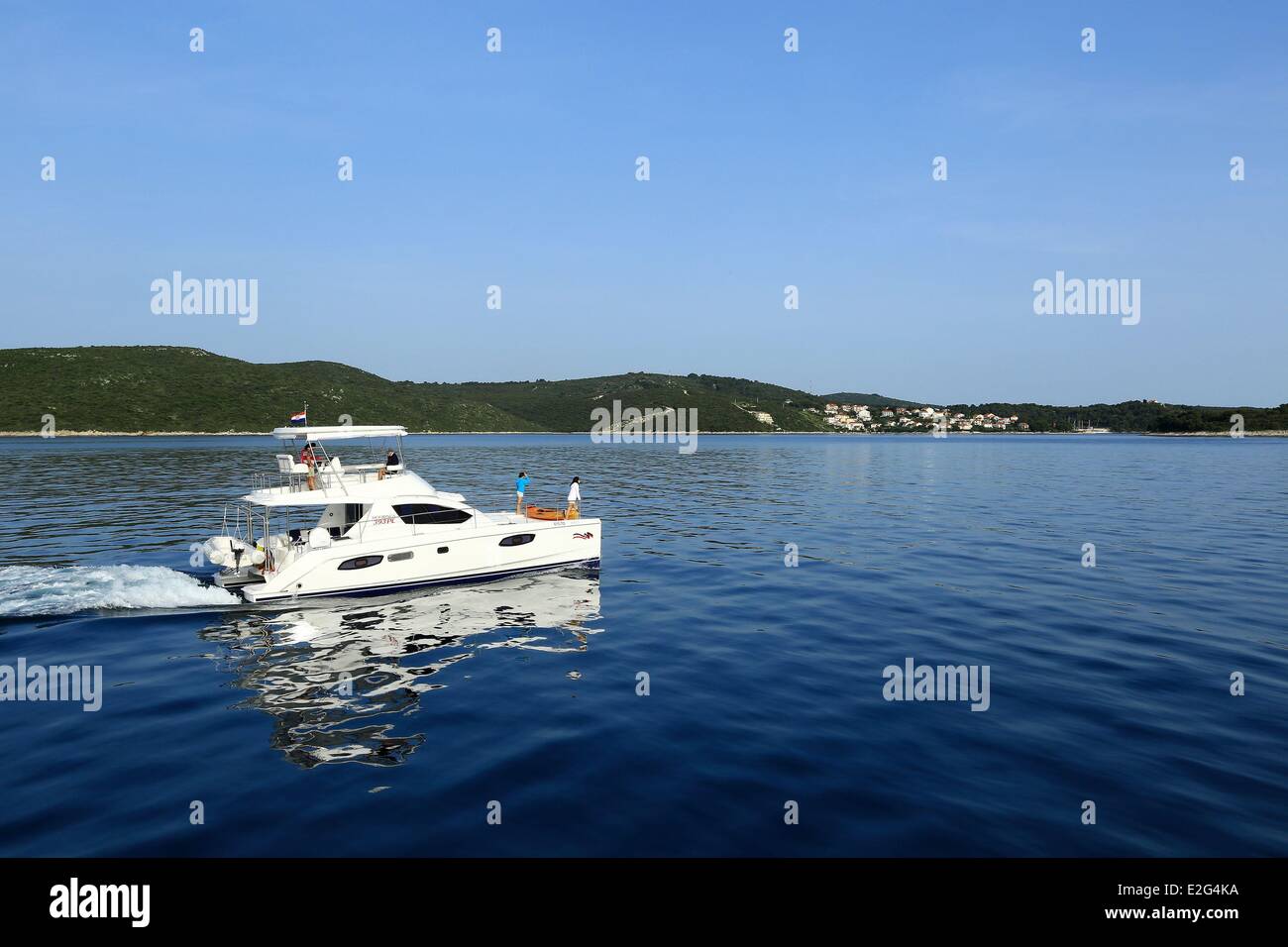 Kroatien Dalmatien dalmatinische Küste segeln zwischen den Veli Drevnik Insel und Insel Solta Stockfoto