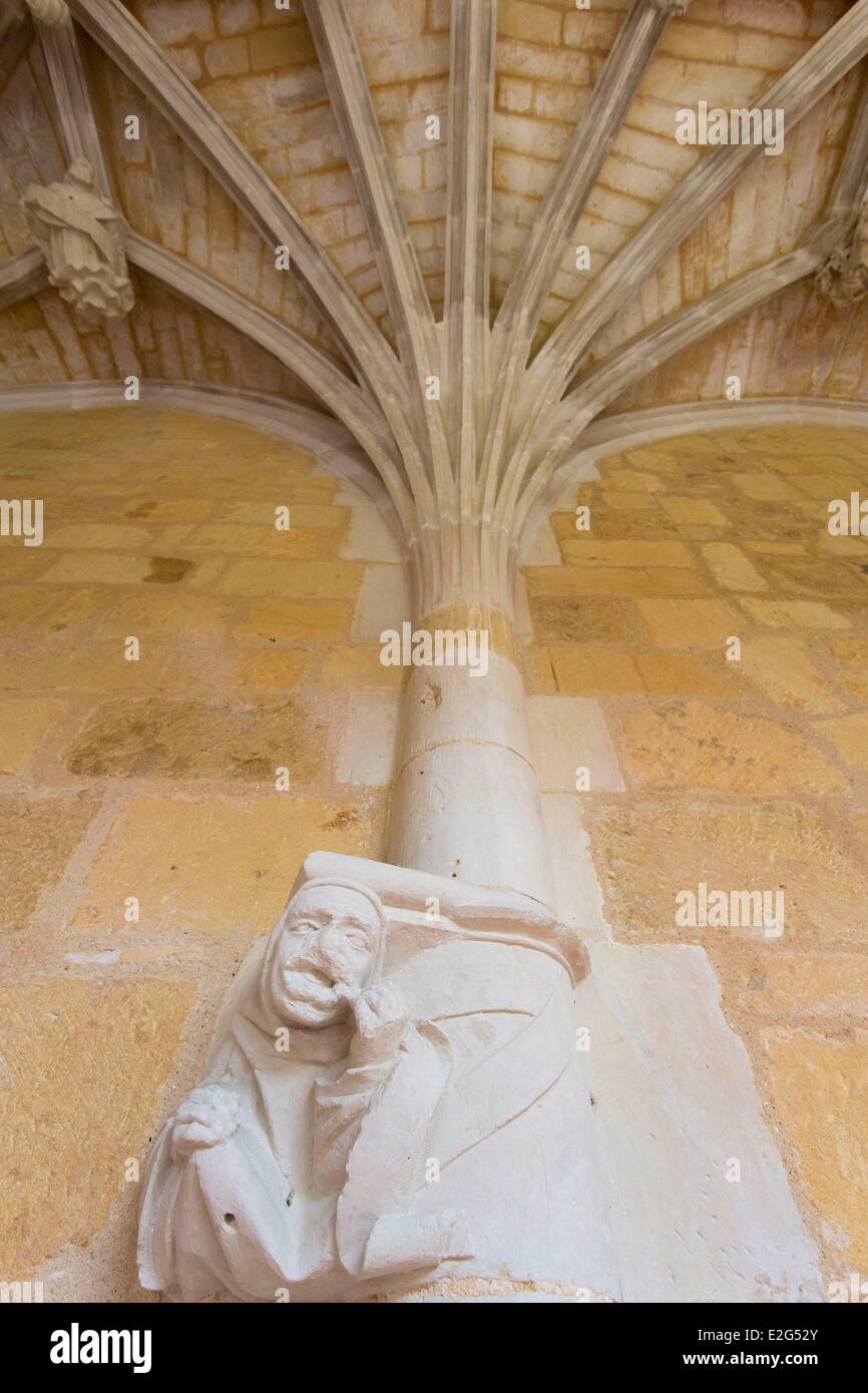 Frankreich Dordogne Perigord Noir Le Buisson de Cadouin Kreuzgang des
