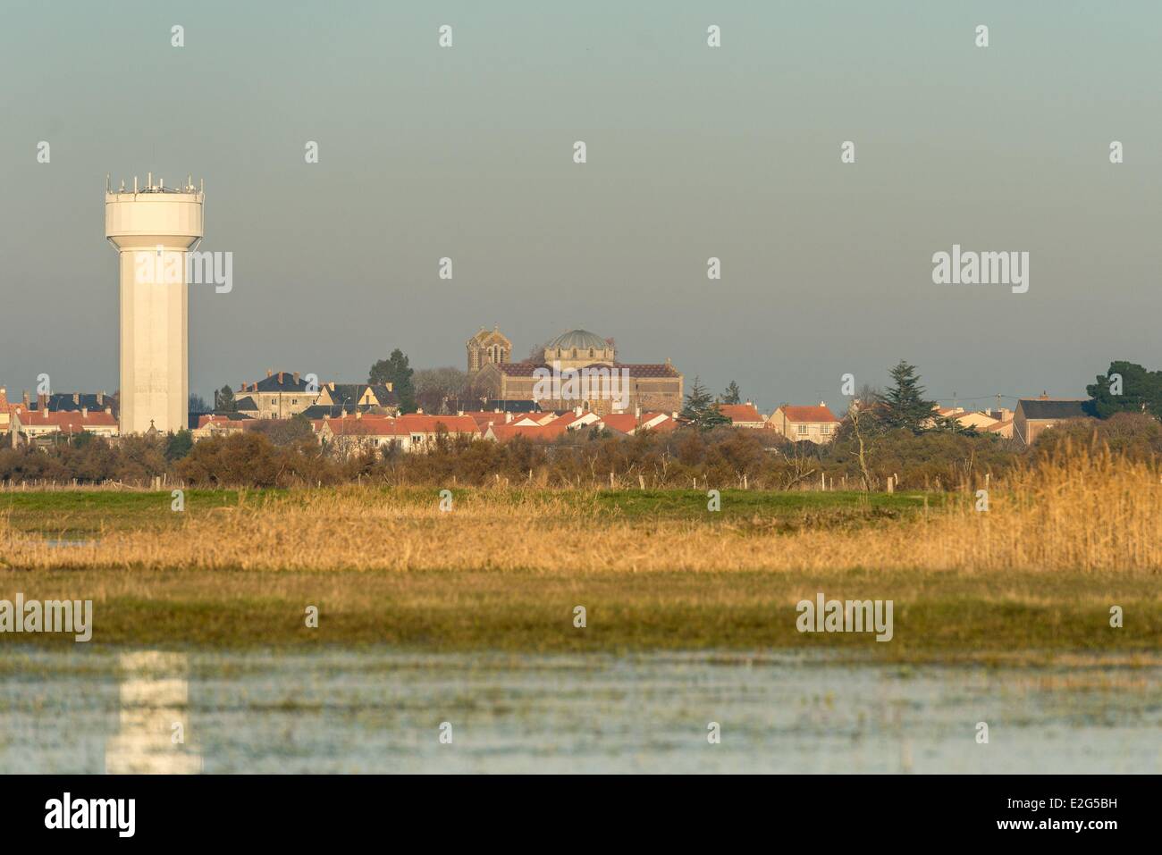 Frankreich-Loire Atlantique Paimboeuf Überblick über das Dorf Stockfoto