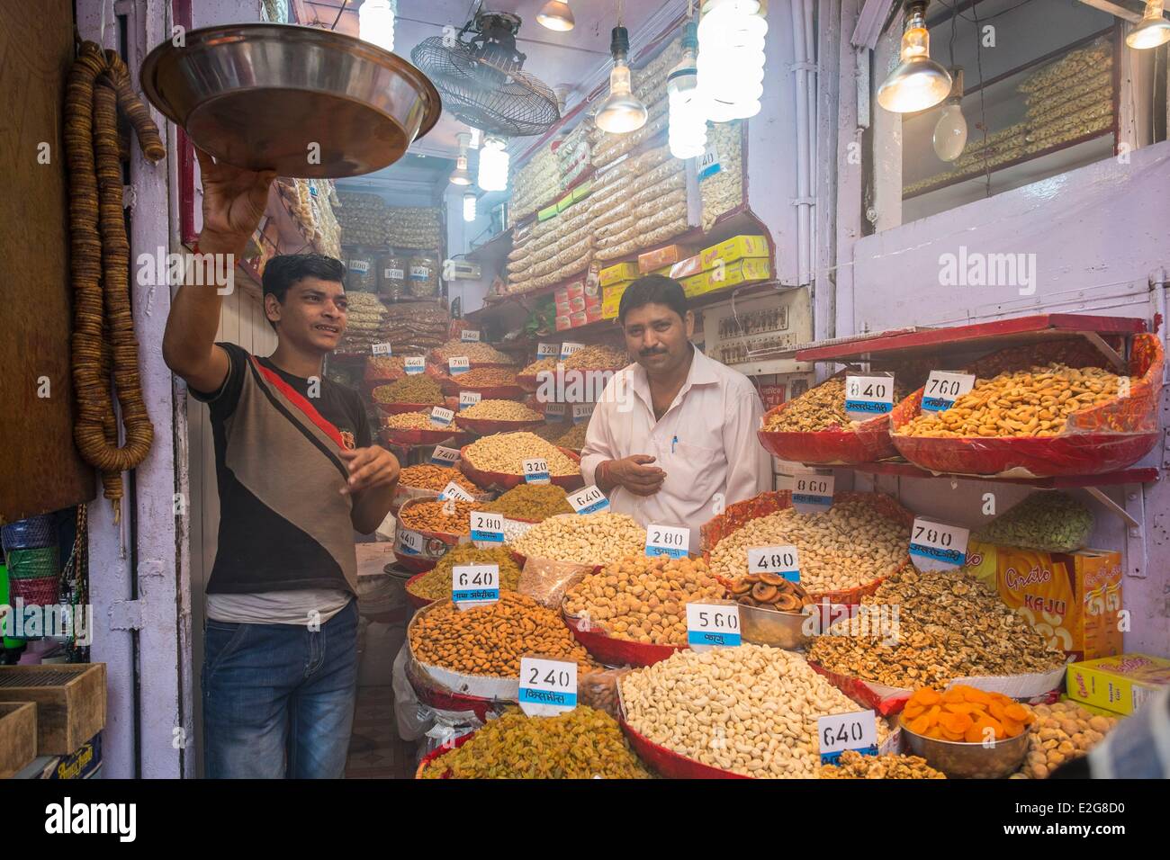 Frauen suchen männer in new delhi