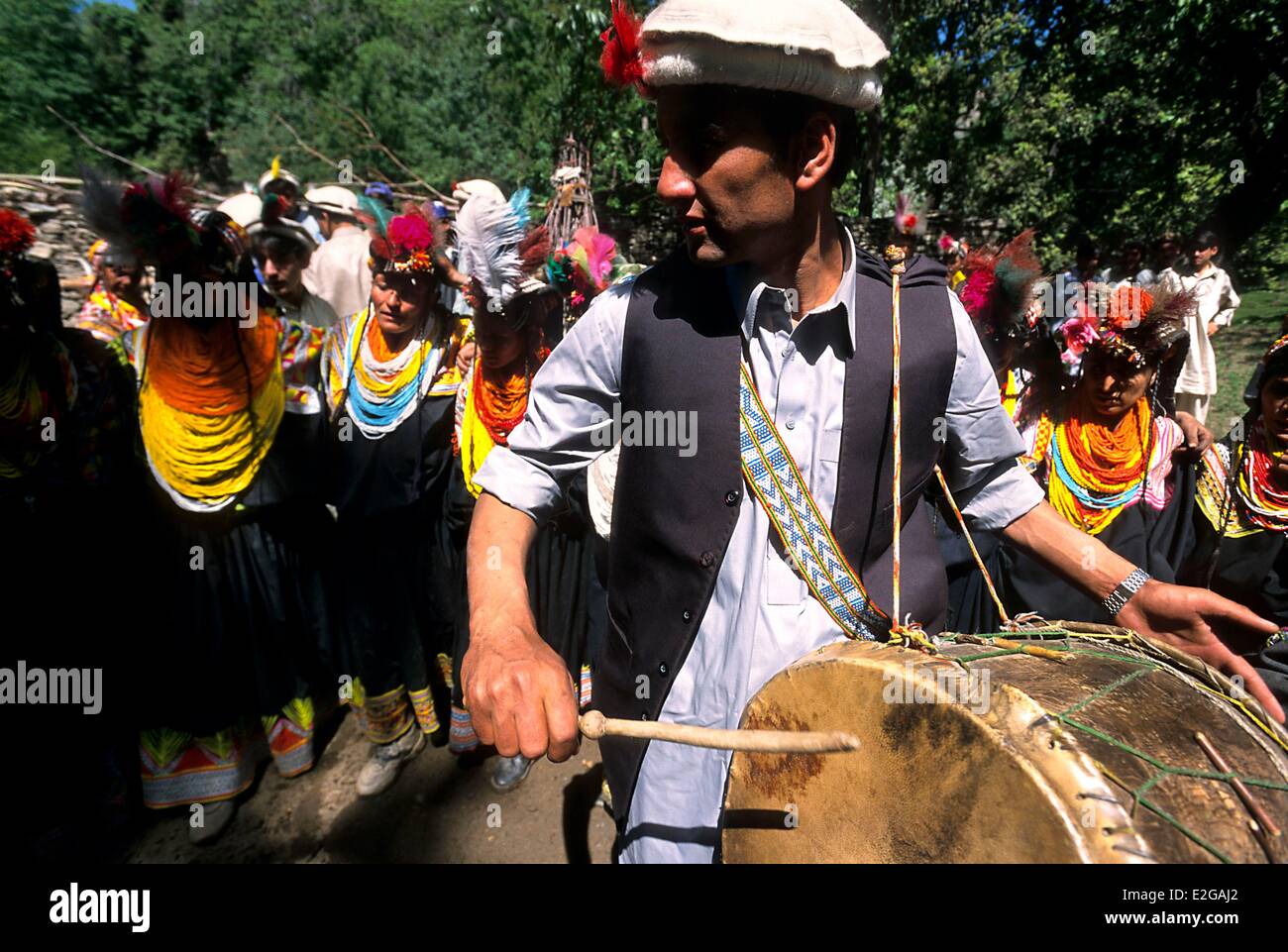 Pakistan Khyber Pakhtunkhwa Kalash Täler Bumburet Tal Kalash gegen ...