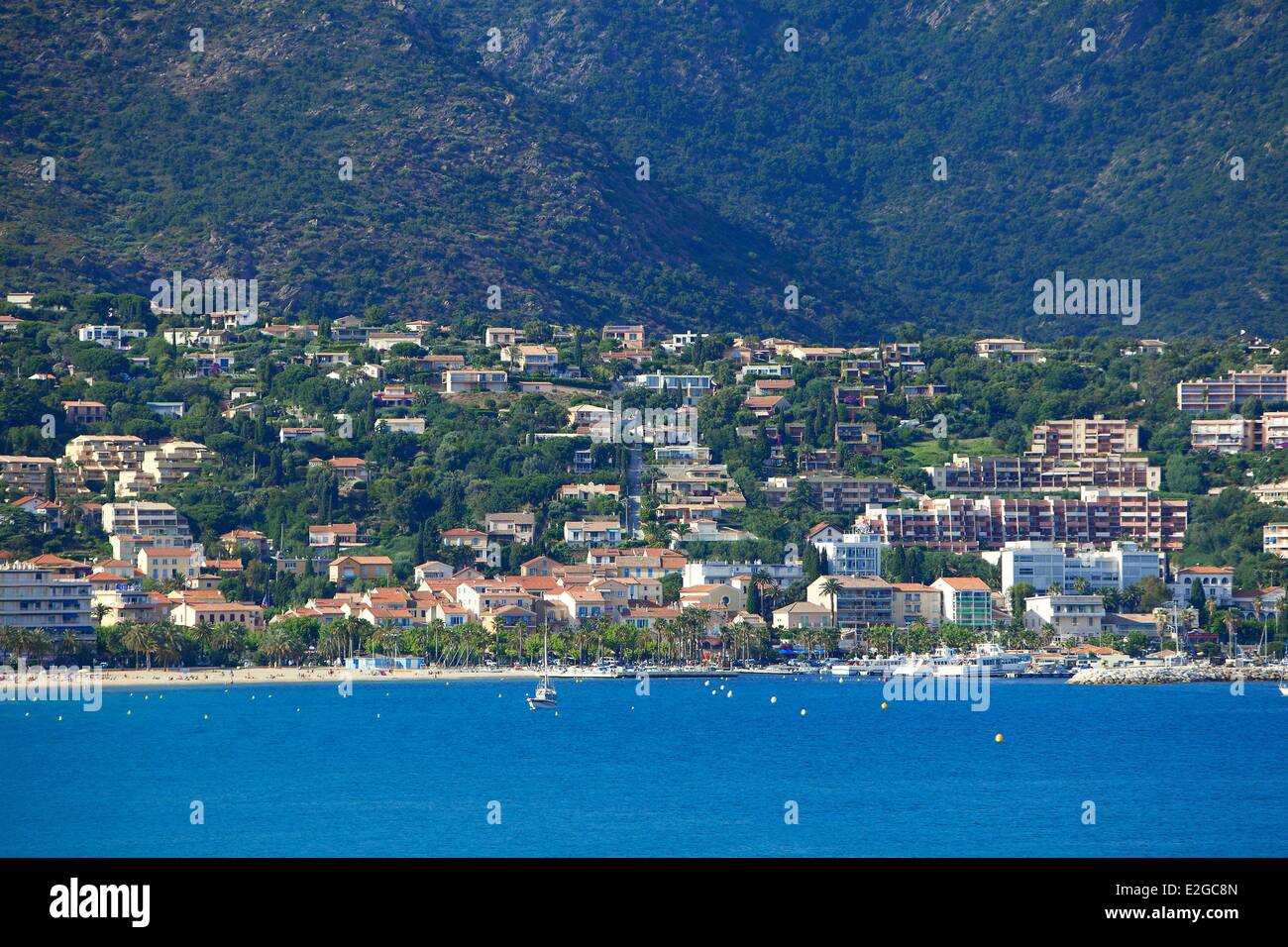 Frankreich Var Corniche des Maures Le Lavandou Ansicht Faviere Stockfoto