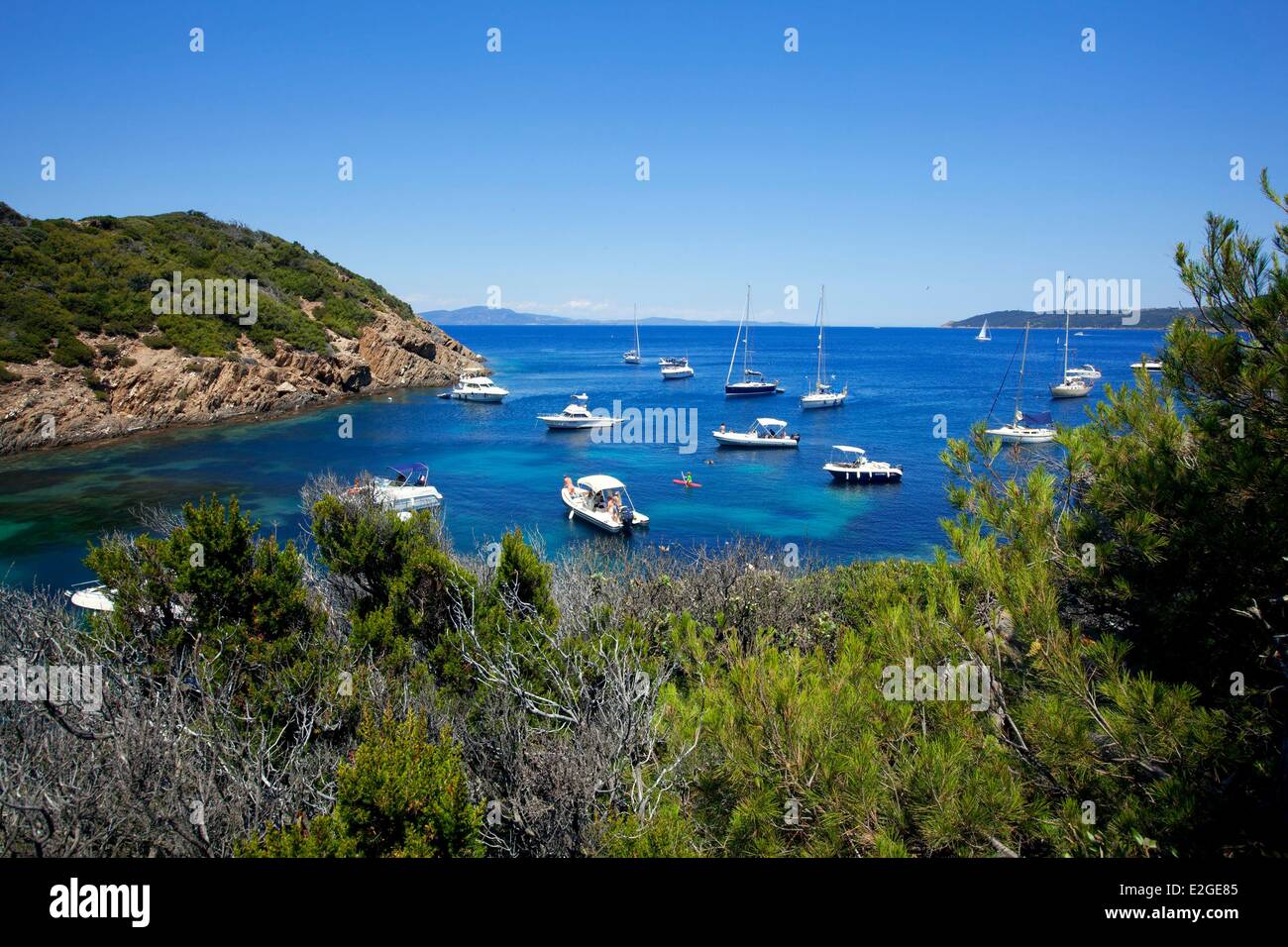 Frankreich Var Hyeres Inseln National Park von Port Cros Insel Port Cros Bucht Galeere Stockfoto