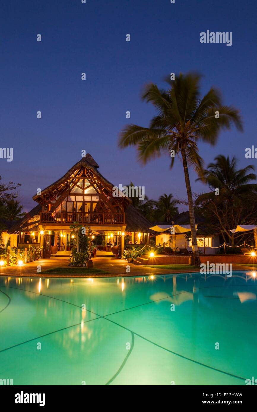 Madagaskar Nosy werden Amarina Hotel Swimming Pool bei Nacht Stockfoto