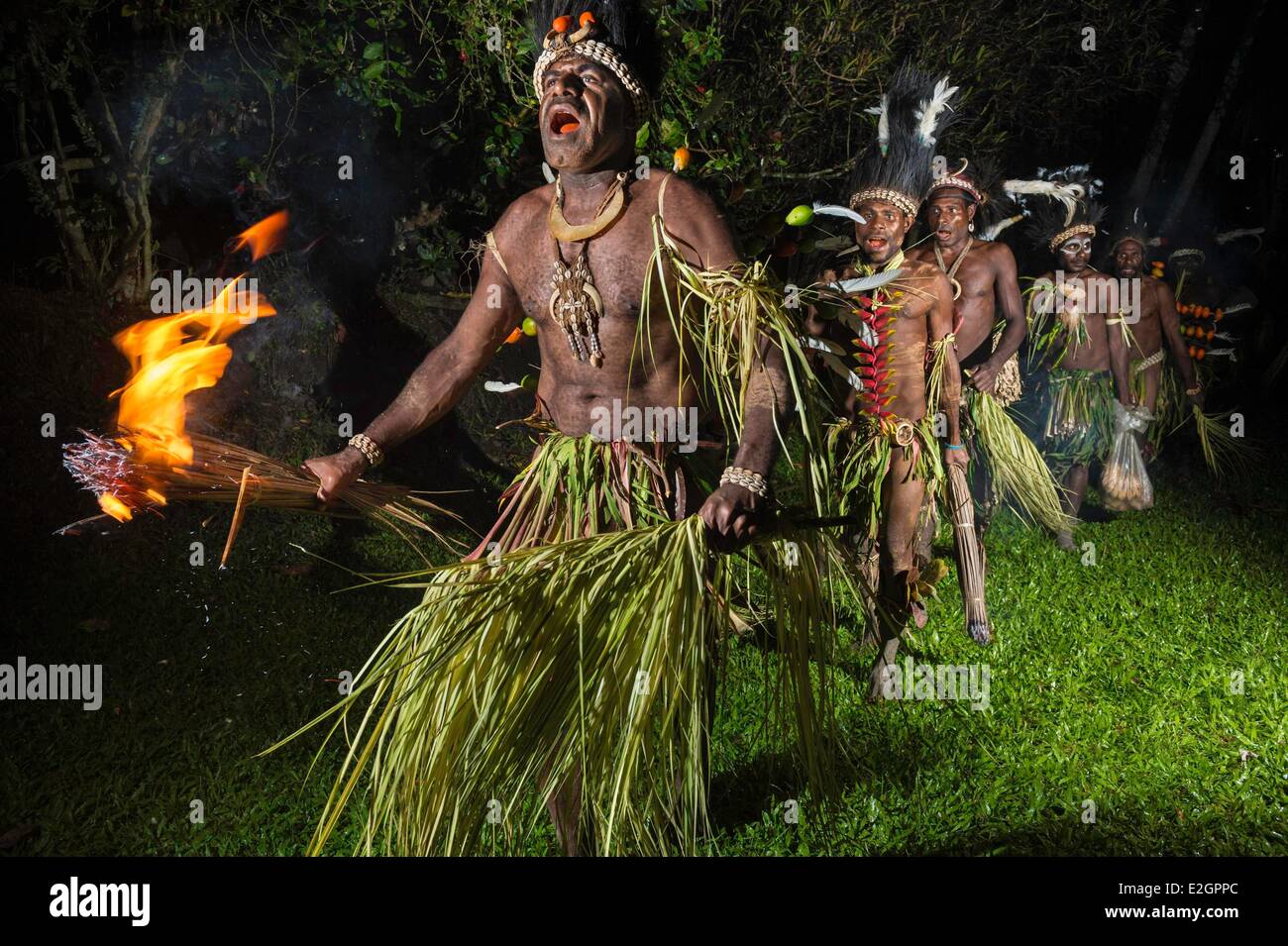 Papua-Neu-Guinea East Sepik Provinz Sepik River Region Krokodil Tag vor Beginn der Krokodil Männer tanzen Stockfoto