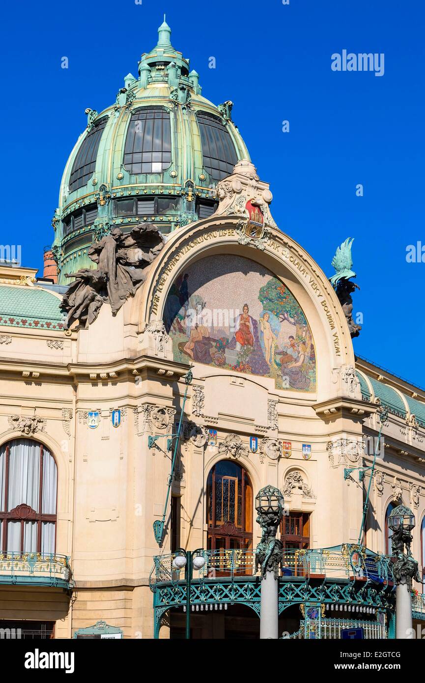 Tschechische Republik Prag Altstadt als Weltkulturerbe der UNESCO Gemeindehaus (Obecni Dum) zwischen 1905-11 in Namesti Republiky (Platz der Republik) in der Altstadt (Stare Mesto) errichtet wurde. Stockfoto