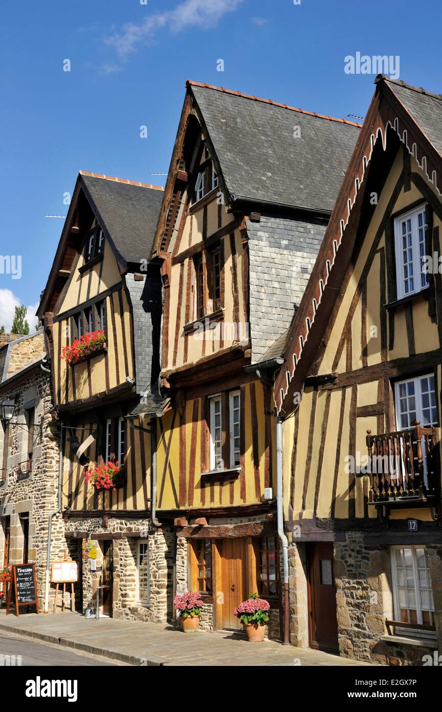 Frankreich-Ille et Vilaine Fougeres Schloss Fachwerkhäusern Place du Marchix (Marktplatz) Stockfoto