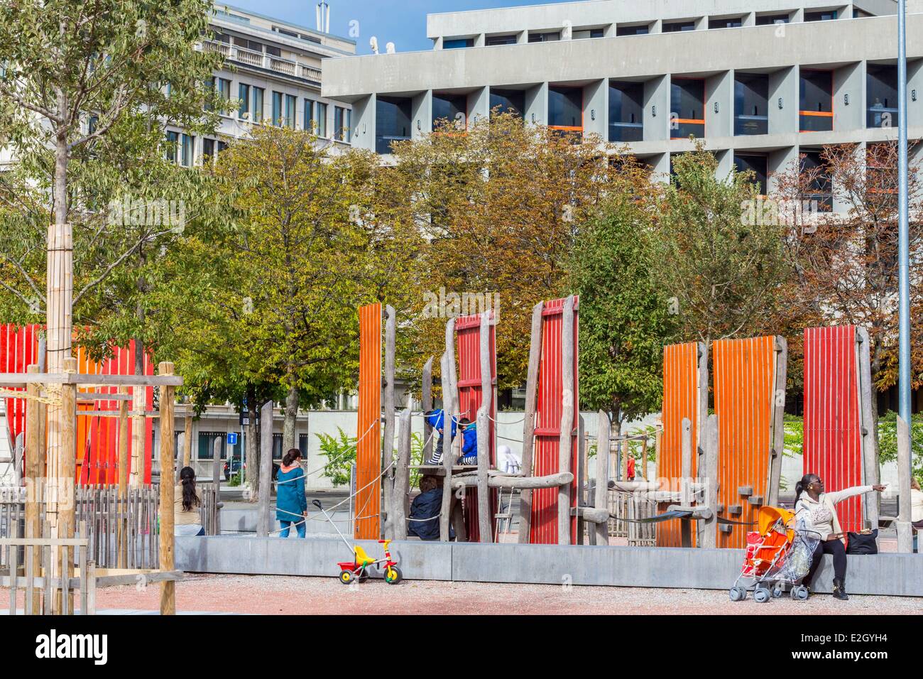 Schweiz Genf Plainpalais Plainpalais bis 1662 mit einer Fläche von?? 78000 m2 Grünanlage mit seiner Kinder-Ecke Stockfoto