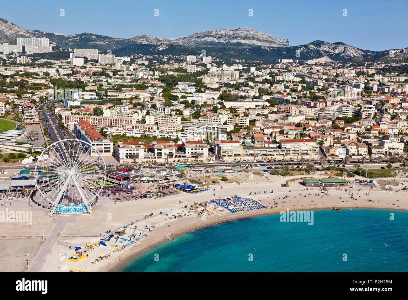 Bouches du Rhone in Frankreich Marseille europäische Hauptstadt der Kultur 2013 8. Bezirk Strände Strand Borely Bonneveune Espace Borely und Riesenrad (Luftbild) Stockfoto