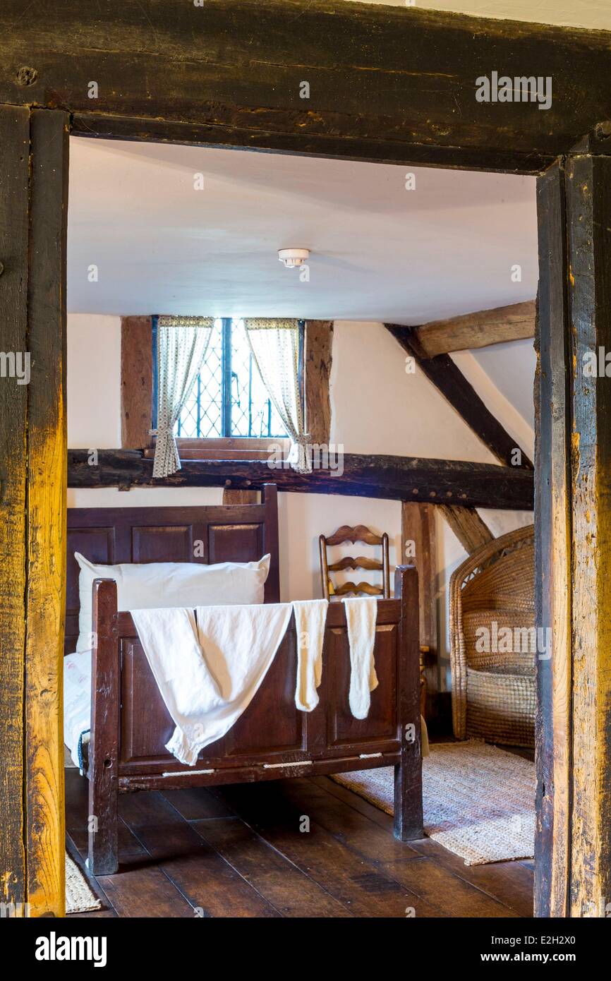 Vereinigtes Königreich Warwickshire Stratford Geburtsort des 15. Jahrhunderts Tudor-Stil von Anne Hathaway (Ehefrau von William Shakespeare) Wer lebte dort bis zu ihrer Heirat im Jahr 1582 Schlafzimmer Stockfoto