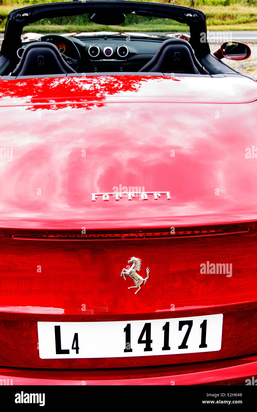 Ferrari California T in Norditalien Stockfoto