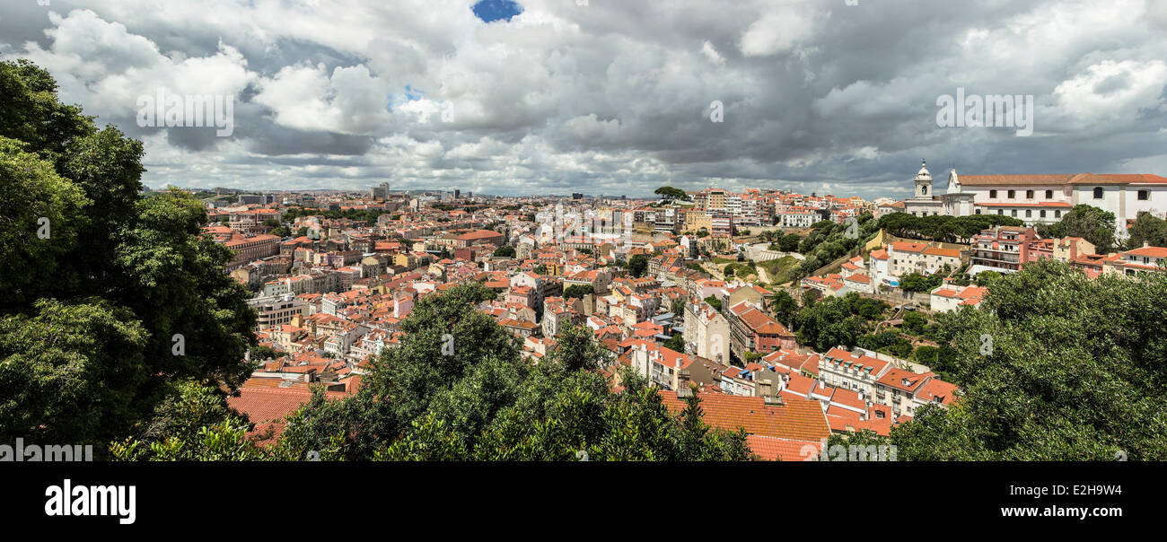 Blick über Lissabon im Norden von São Jorge Castle, Lissabon, Portugal Stockfoto