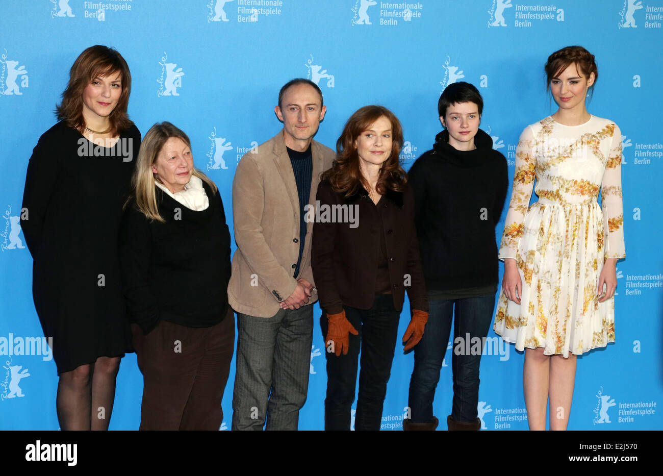 VL Martina Gedeck - Sylvie Pialat - Guillaume Nicloux - Isabelle Huppert - Pauline Etienne - Louise Bourgoin bei 63. Internationalen Filmfestspiele Berlin (Berlinale) - La Religieuse Photocall - Grand Hyatt Hotel am Potsdamer Platz Square.  Credits: WENN.com wo: Berlin, Deutschland bei: 10. Februar 2013 Stockfoto