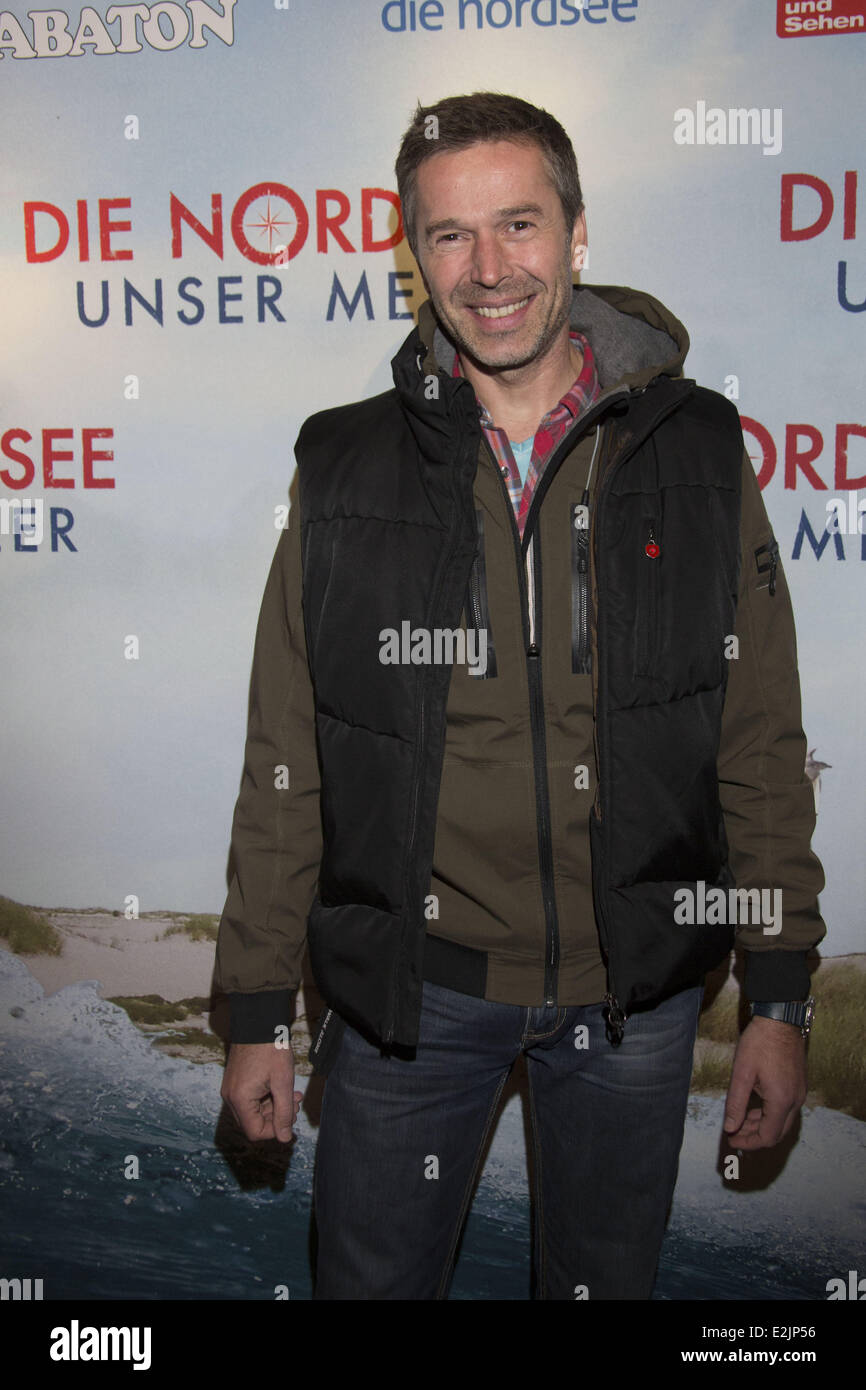 Dirk Steffens bei einem Fototermin für den Film sterben Nordsee Unser Meer im Abaton-Kino.  Wo: Hamburg, Deutschland bei: 9. April 2013 Stockfoto