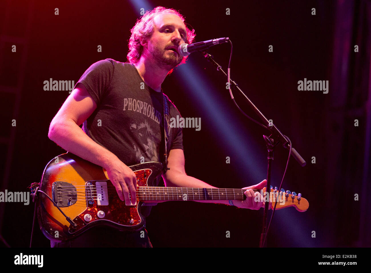 Dover, Delaware, USA. 19. Juni 2014. Singer-Songwriterin MATTHEW HOUCK der Band phosphoreszierende tritt beim 2014 Firefly Music Festival in Dover, Delaware Credit: Daniel DeSlover/ZUMAPRESS.com/Alamy Live News Stockfoto