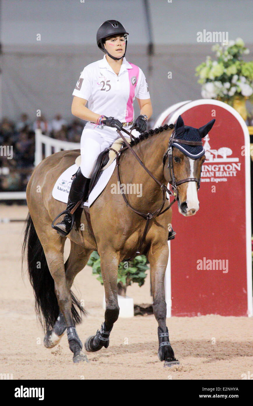 Nespresso-5. jährlichen Battle of The Sexes während der 2013 FTI Consulting Winter Equestrian Festival in Palm Beach International Equestrian Center mit: Brianne Goutal wo: Wellingtion, Florida, Vereinigte Staaten wann: 12. Januar 2013 Stockfoto