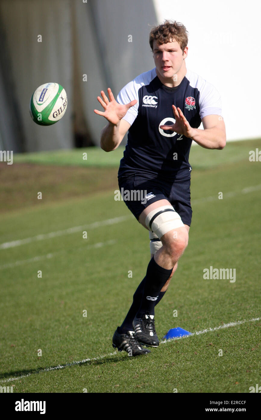 England Rugby-Team-Training im Penny Hill Park Hotel Bagshot mit: Joe Launchbury Where: Surrey, Großbritannien: 8. Februar 2013 Stockfoto