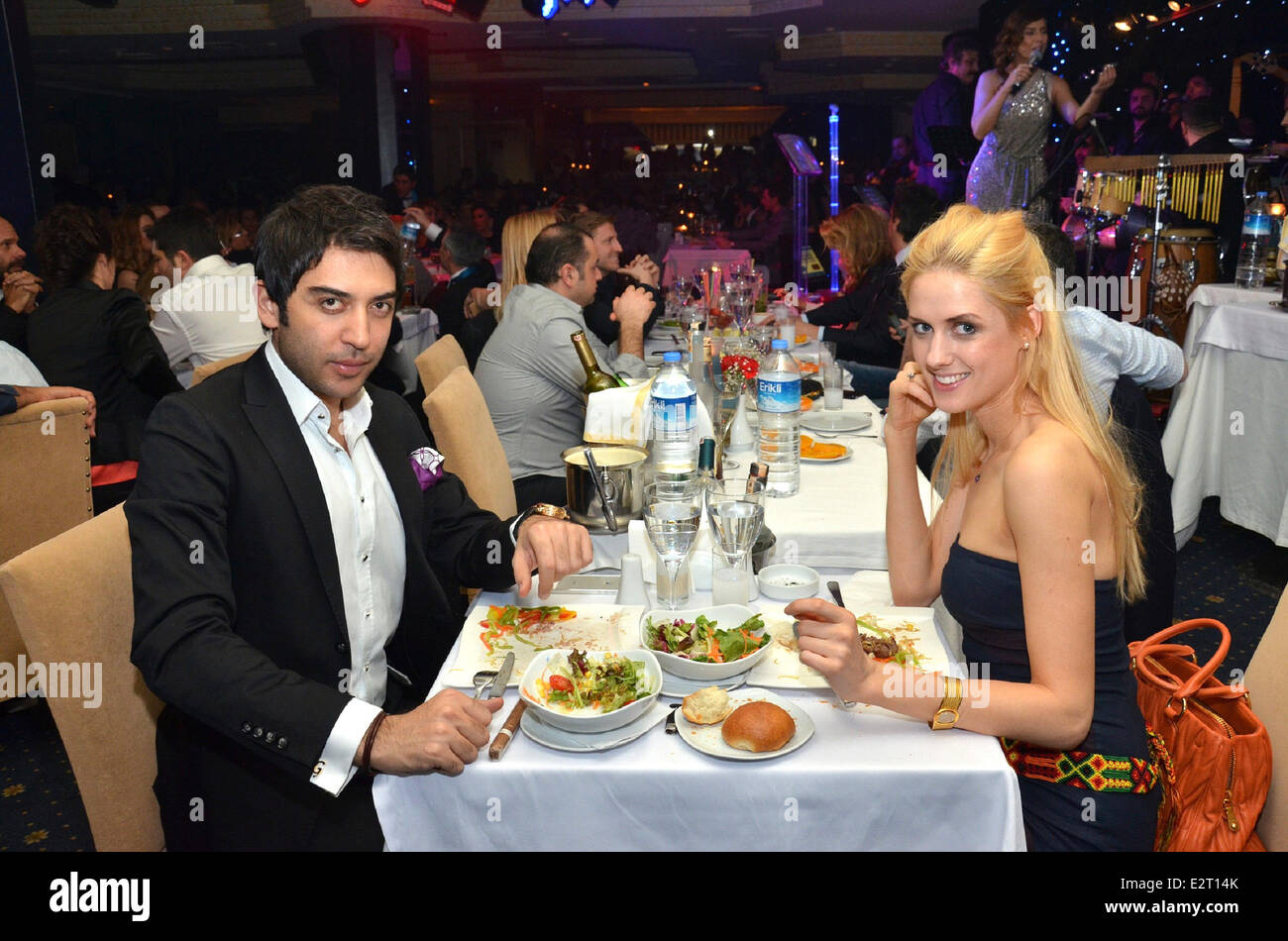 Deutsche Schauspielerin Wilma Elles und türkischen Freund Kerem Gogus bei Günther Restaurant Featuring: Wilma Elles Where: Istanbul, Türkei: 16. Februar 2013 Stockfoto