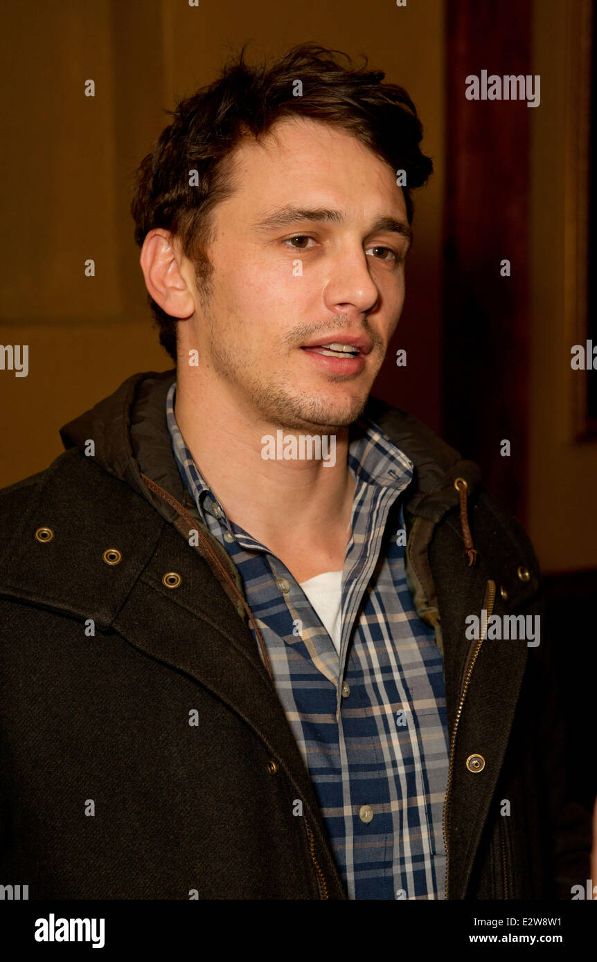 James Franco kommt im Alamo Drafthouse Ritz für ein special Screening von TAR in Austin, Texas 3.6.2013 A Jam Session in filmische Form - TAR ist ein Kurzfilm-Kollektion inspiriert durch die Arbeit des Dichters c.k. Williams, Gewinner des Pulitzer-Preises. Drehbuch und Regie von 12 Filmemacher, der Film vereint verschiedene c.k. Williams bekanntesten Gedichte, geben auf eine Freiform poetische Reise durch das Leben von c.k. Williams steigen. Reisen durch Zeit und so viele Jahrzehnte seines Lebens, Williams ist durchdrungen von einem Gefühl der Verjüngung und gleichzeitig einer der Verluste, einschließlich dem Sinne treffen Stockfoto