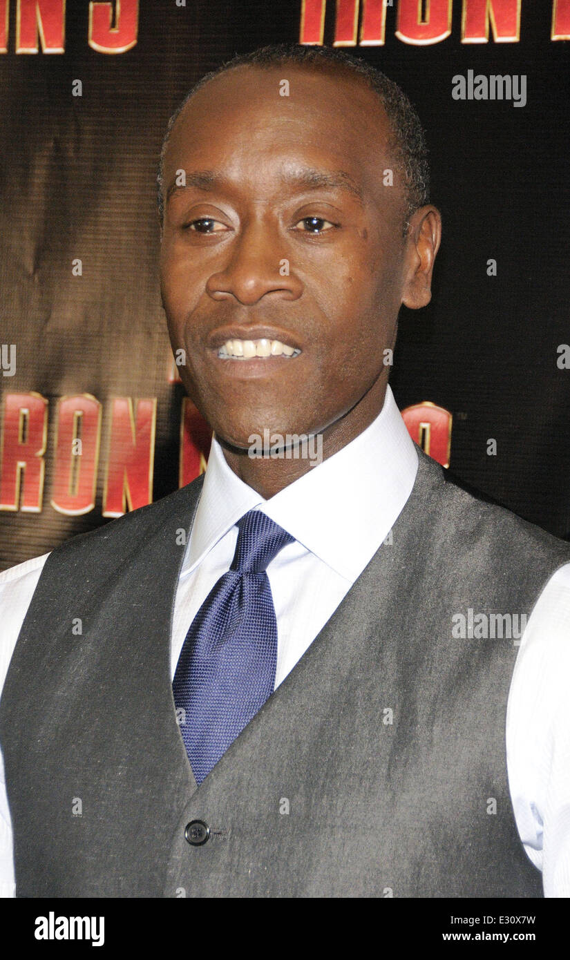 Screening von "Iron Man 3" Cineplex Odeon Yonge und Dundas - Ankünfte mit voraus: Don Cheadle wo: Toronto, Ontario, Kanada als: 29. April 2013 Stockfoto