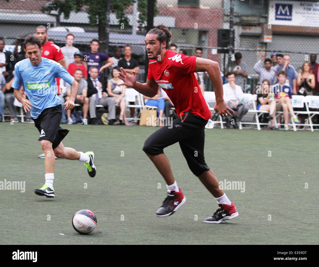 Die sechste Ausgabe Steve Nash Stiftung Showdown am Sarah D. Roosevelt Park mit: Joakim Noah Where: Hoboken, New York, Einheit Stockfoto