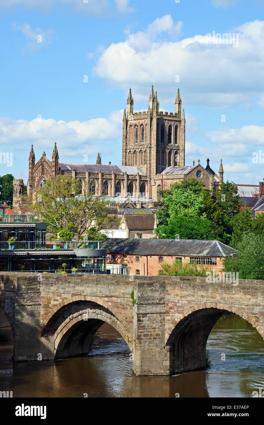 Blick auf die Kathedrale, das Wye Brücke und den Fluss Wye, Hereford, herefordshire, England, UK, Westeuropa. Stockfoto