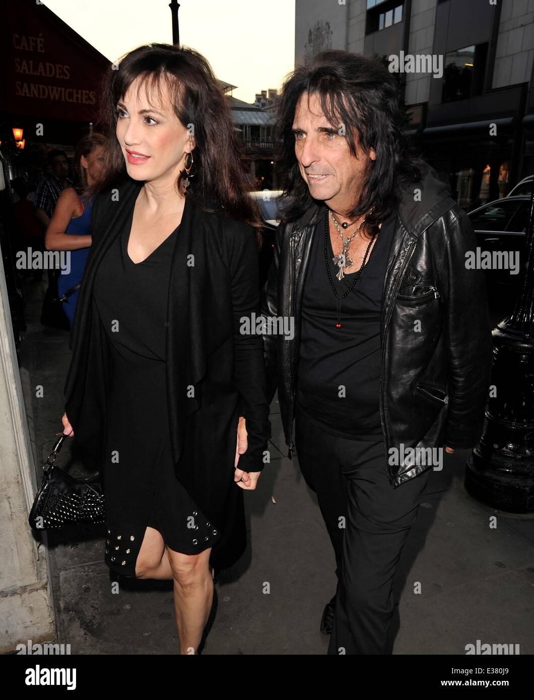 Alice cooper und seine frau sheryl -Fotos und -Bildmaterial in hoher ...