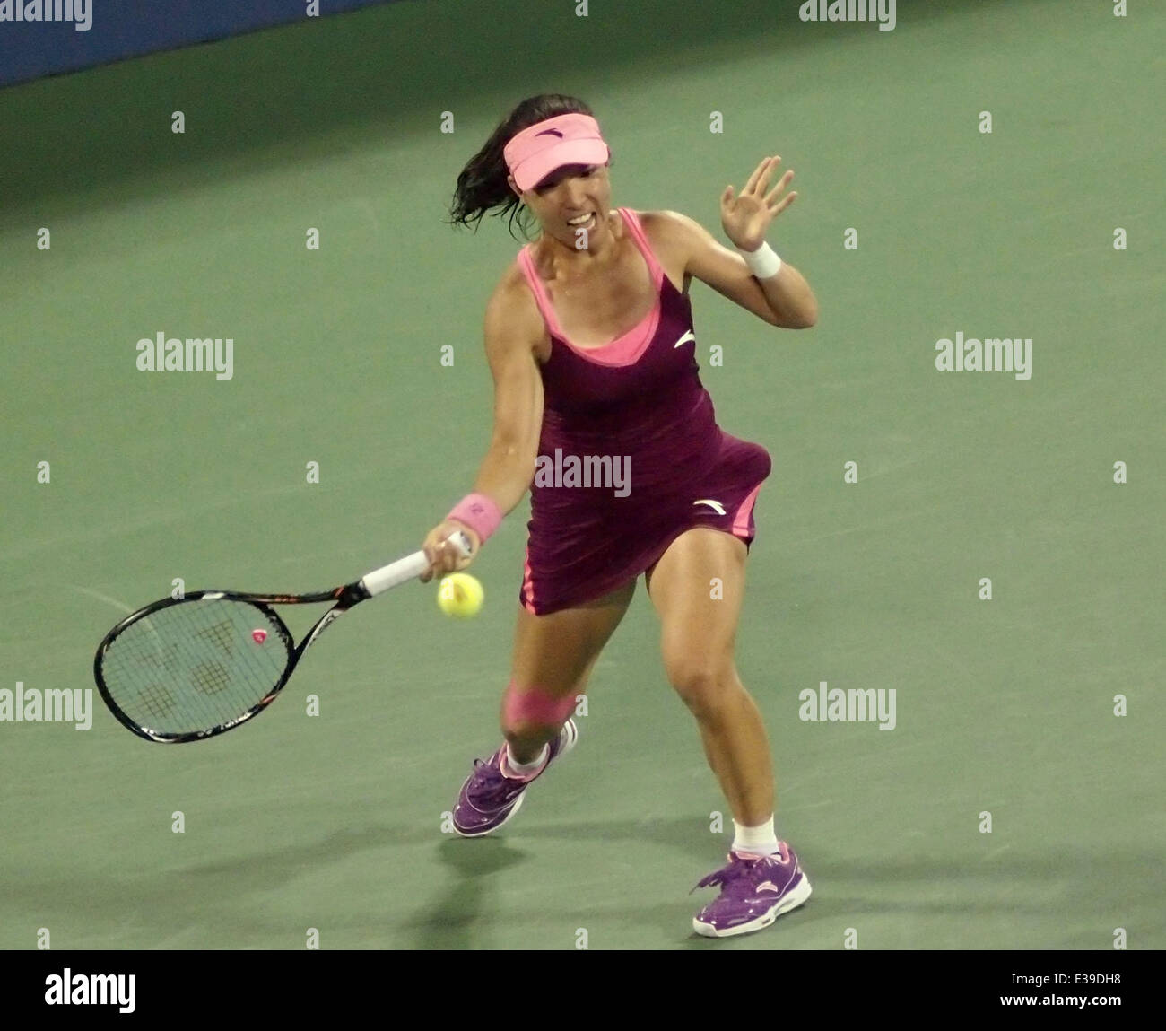 Chinesin Zheng Jie schlägt Venus Williams im Flushing Meadows Park mit US OPEN Tennis: Zheng Jie wo: Flushing Meadows, New York, USA bei: 29. August 2013 Stockfoto