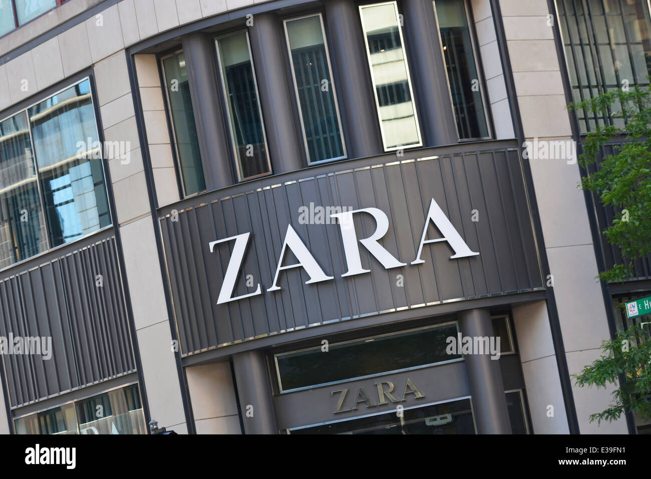 Zara Store Shop Eingang, Schilder, Logo Stockfoto