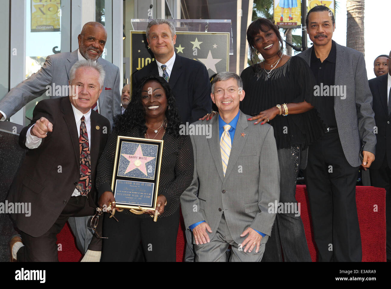 Barry White geehrt mit einem Stern auf dem Hollywood Walk Of Fame mit: LA Councilmember Tom LaBonge, Berry Gordy, Glodean weiß, Saundra weiß, Leron Gubler wo: Hollywood, Kalifornien, Vereinigte Staaten, wann: 12 Sep 2013yesVision/WENN.com Stockfoto