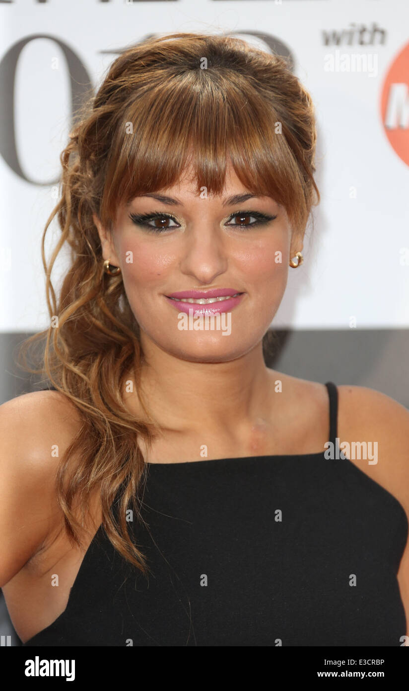 Die Classic Brit Awards 2013 statt in der Royal Albert Hall - Ankünfte mit: Nicola Benedetti Where: London, Vereinigtes Königreich bei: 31. Dezember 1999 Stockfoto