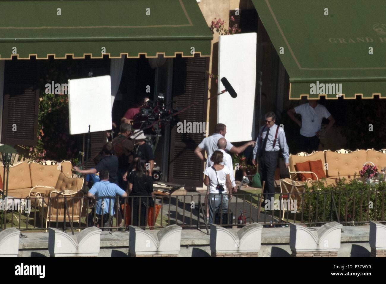 Der Mann von U.N.C.L.E Rom mit Dreharbeiten: Hugh Grant, Guy Ritchie Where: Rom, Italien: 2. Oktober 2013 Stockfoto