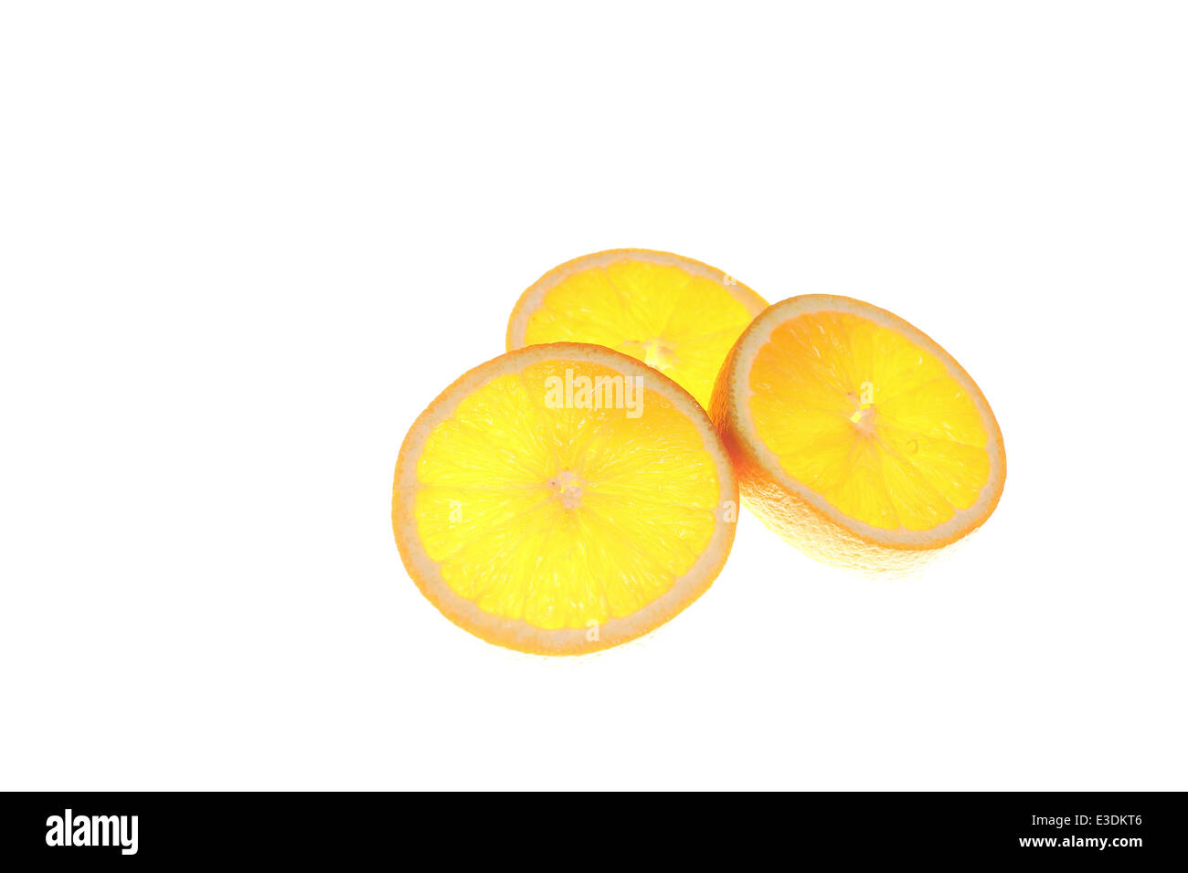 Frischen Orangenscheibe isoliert auf weißem Hintergrund Stockfoto